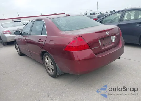2006 Honda Accord 2.4 Ex z USA, uszkodzony, nr VIN 1HGCM56886A120998